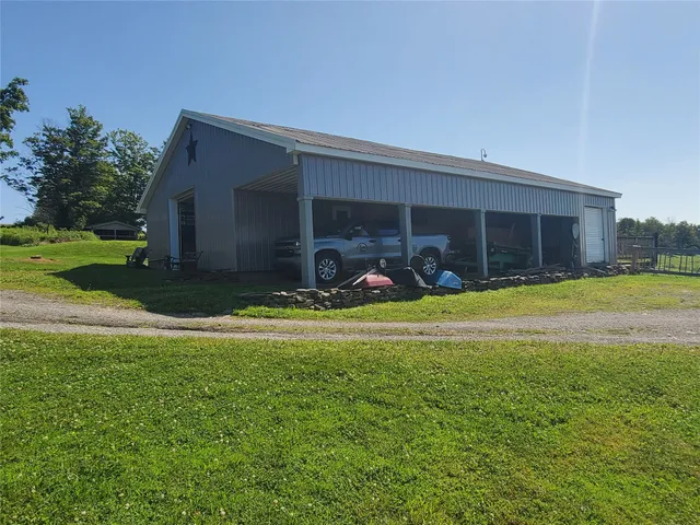 $850,000 | 537 Ryan Road, Friendsville, PA 18818