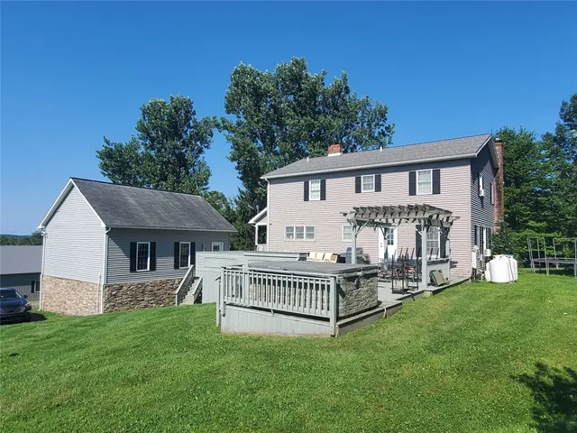 $995,000 | 537 Ryan Road, Friendsville, PA 18818