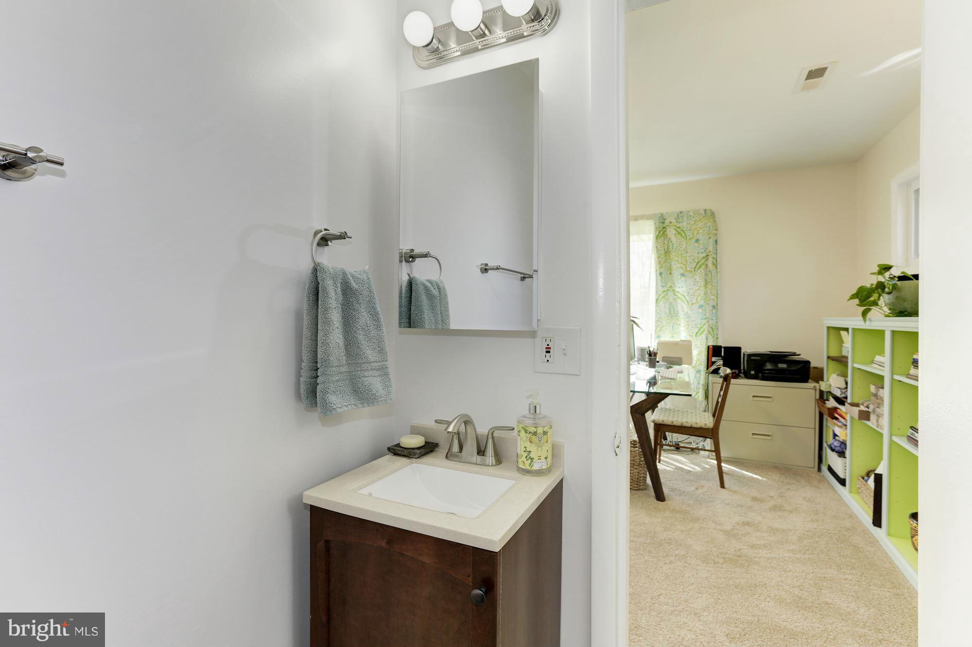 1306 Jefferson Road Fort Washington, MD 20744 - Photo 17 of 21 Bath (Master)