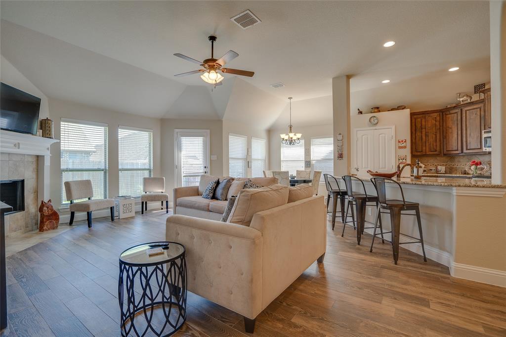 3936 Long Hollow Road Fort Worth, TX 76262 - Photo 10 of 31