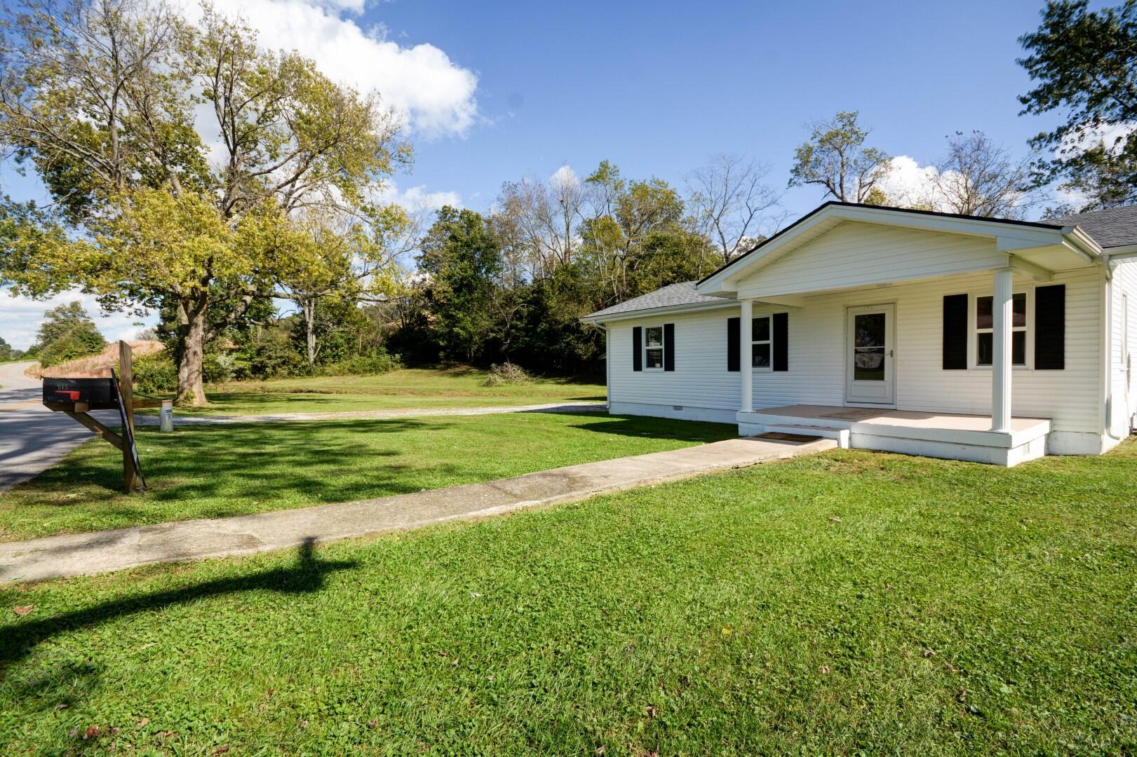 915 Kiddville Road Winchester, KY 40391 - Photo 21 of 24 DSC_7175_6_7 (Large)