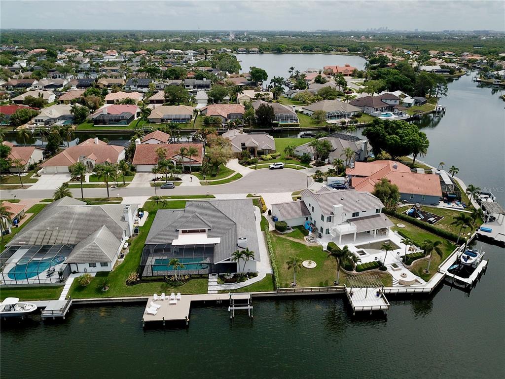 5806 Cruiser Way Tampa, FL 33615 - Photo 76 of 98