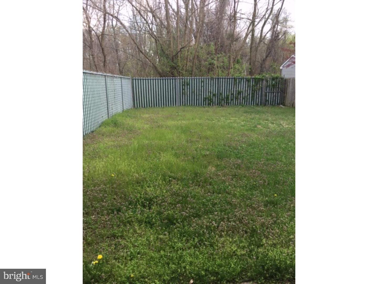 9431 Woodbridge Road Philadelphia, PA 19114 - Photo 2 of 8 Exterior Back