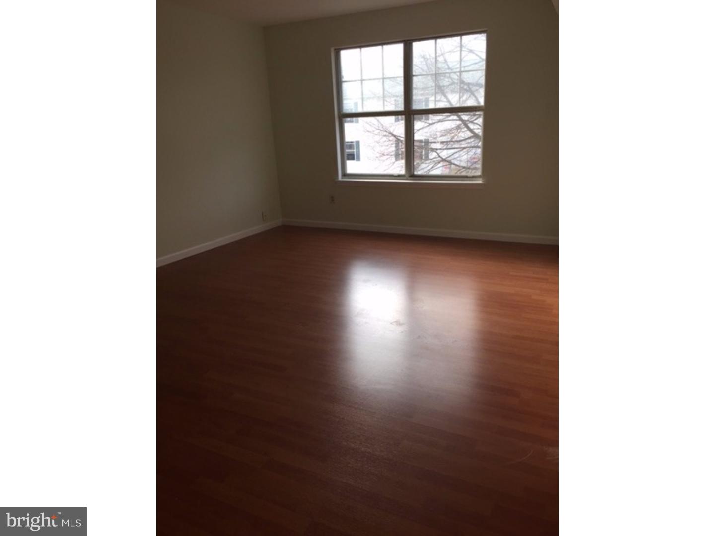 9431 Woodbridge Road Philadelphia, PA 19114 - Photo 5 of 8 Unit #2