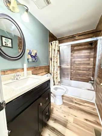 $290,000 | 2029 Kildare Avenue, Indianapolis, IN 46218