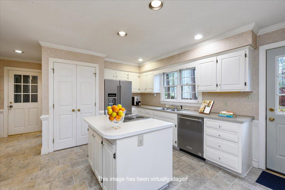 4112 Landfall Court Raleigh, NC 27613 - Photo 15 of 27 Photo 15