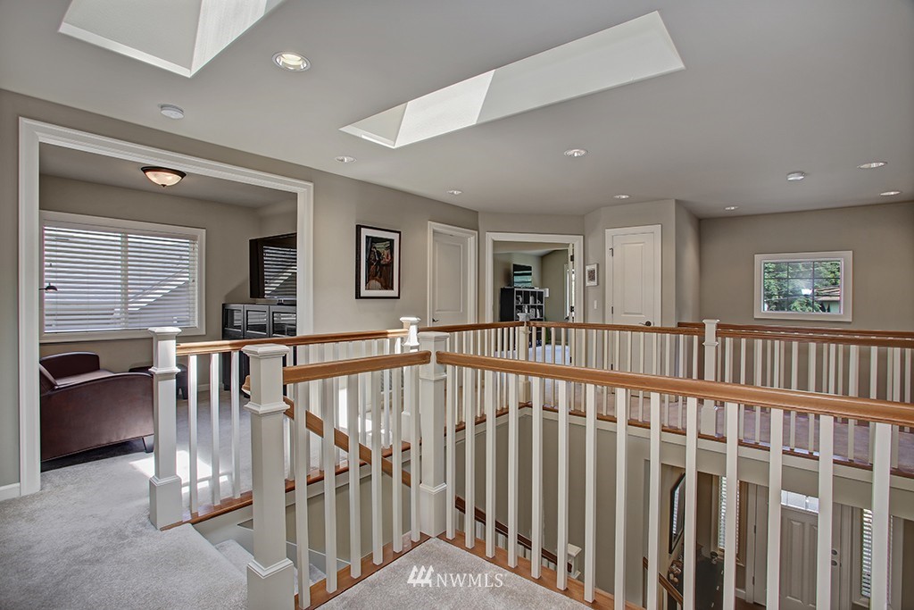 16307 Simonds Road Northeast Kenmore, WA 98028 - Photo 11 of 25