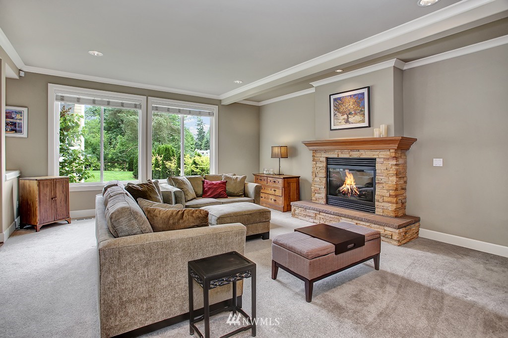 16307 Simonds Road Northeast Kenmore, WA 98028 - Photo 7 of 25