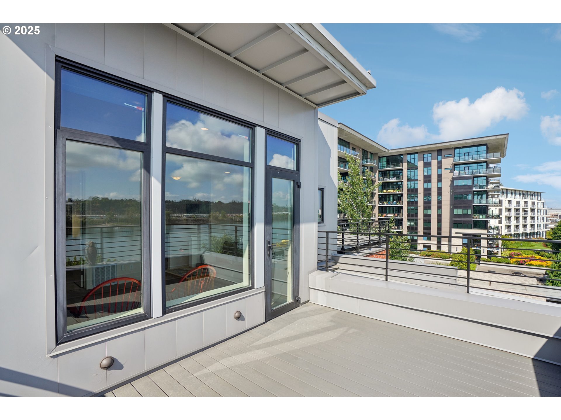 1740 Northwest Riverscape Street Portland, OR 97209 - Photo 37 of 48