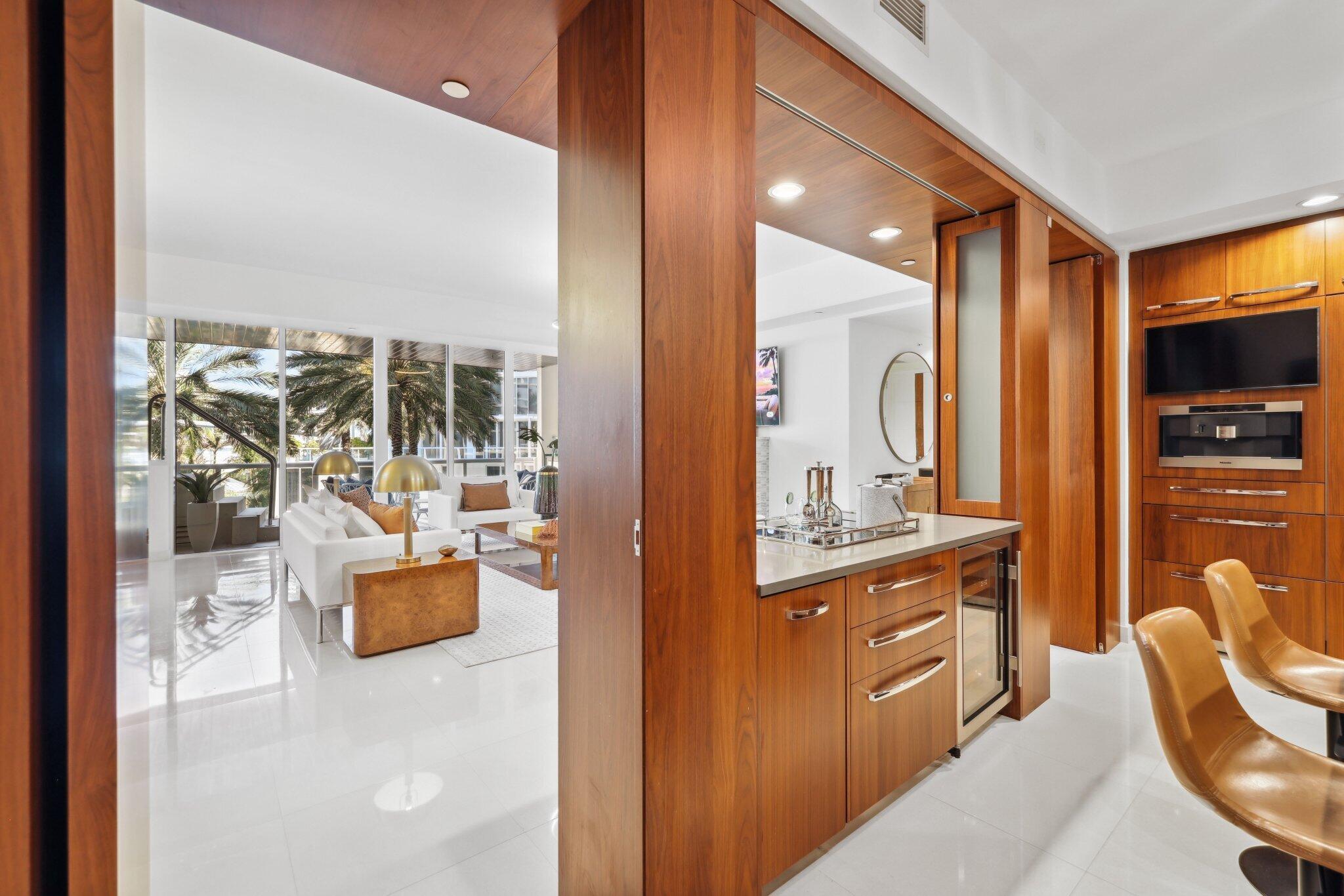 1000 South Ocean Boulevard, Unit 309 Boca Raton, FL 33432 - Photo 15 of 62 1000 South Ocean Boulevard - 45.jpg-SMAL