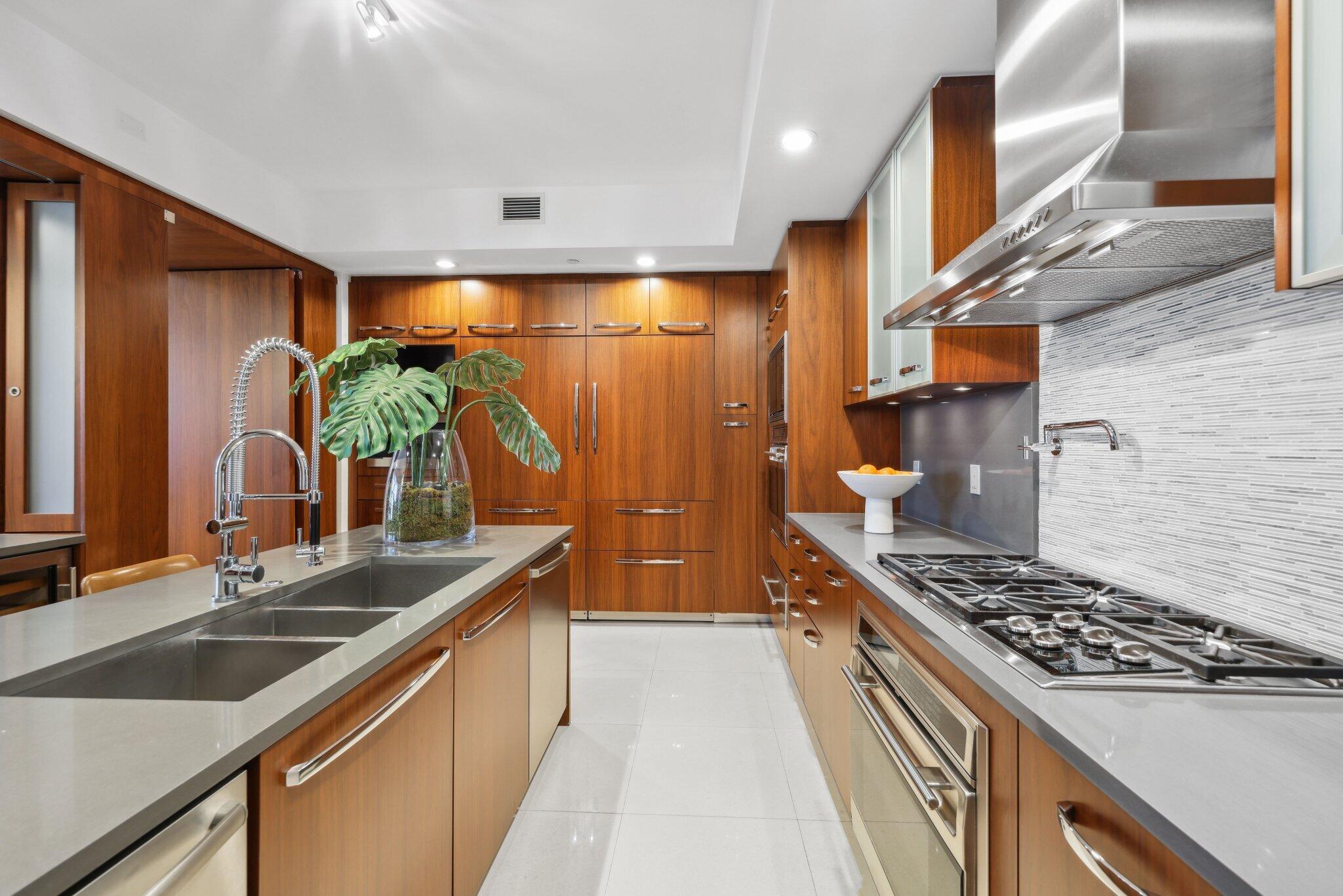 1000 South Ocean Boulevard, Unit 309 Boca Raton, FL 33432 - Photo 59 of 62 1000 South Ocean Boulevard - 42.jpg-SMAL