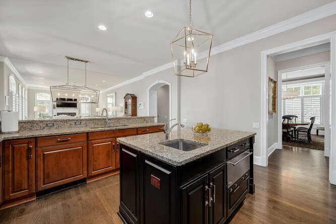 8 Willowcrest Drive Oak Brook, IL 60523 - Photo 13 of 37