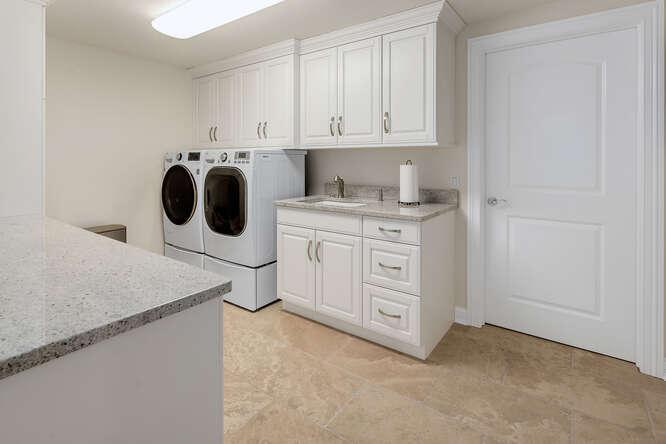 8 Willowcrest Drive Oak Brook, IL 60523 - Photo 32 of 37