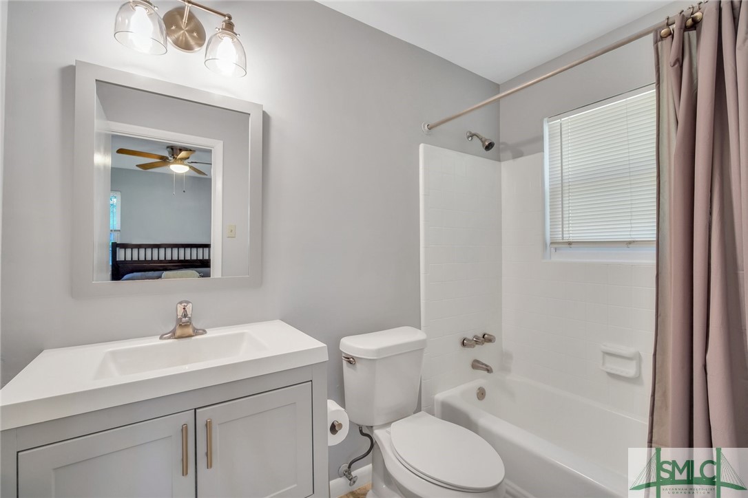 12403 Sunnybrook Road Savannah, GA 31419 - Photo 24 of 32 master bath
