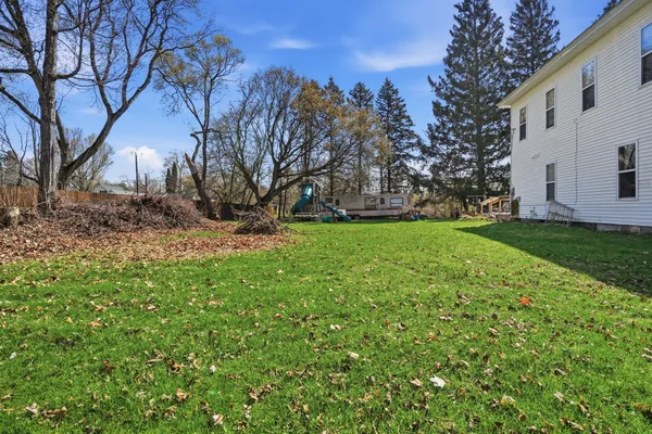 $249,999 | 9389 Foster Road, Fostoria, MI 48435
