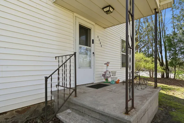$249,999 | 9389 Foster Road, Fostoria, MI 48435