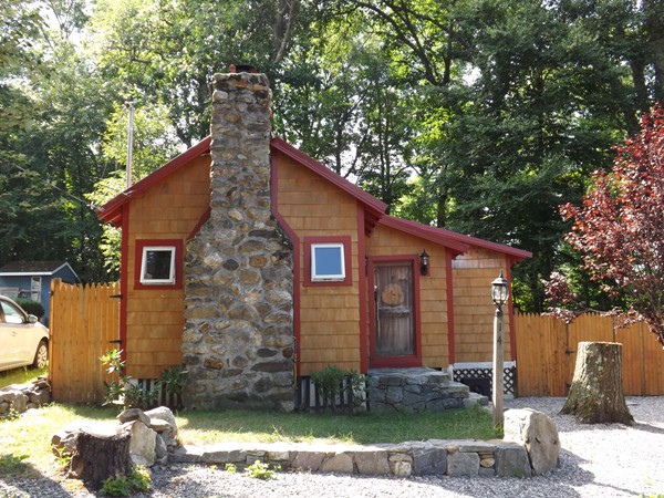 14 Peters Avenue Rutland, MA 01543 - Photo 1 of 27