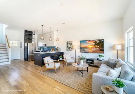 $699,000 | 68 Foster Avenue, Unit 4, Hampton Bays, NY 11946