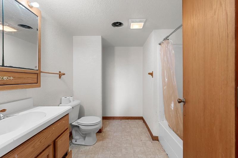 N1565 Lyman Road Waupaca, WI 54981 - Photo 22 of 36 Gallery Image 22