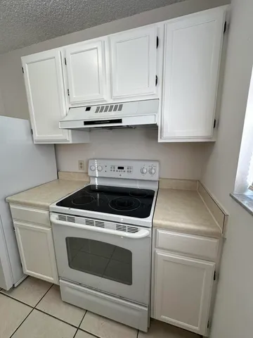 $1,400 | 948 Louisiana Avenue, Sebastian, FL 32958