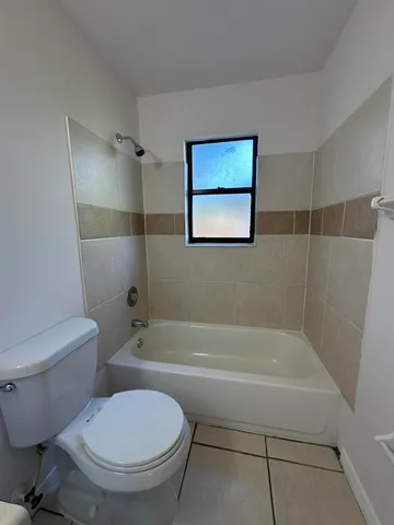 $1,400 | 948 Louisiana Avenue, Sebastian, FL 32958