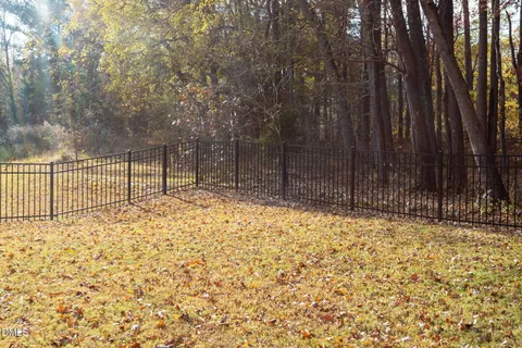 a house view with a backyard space