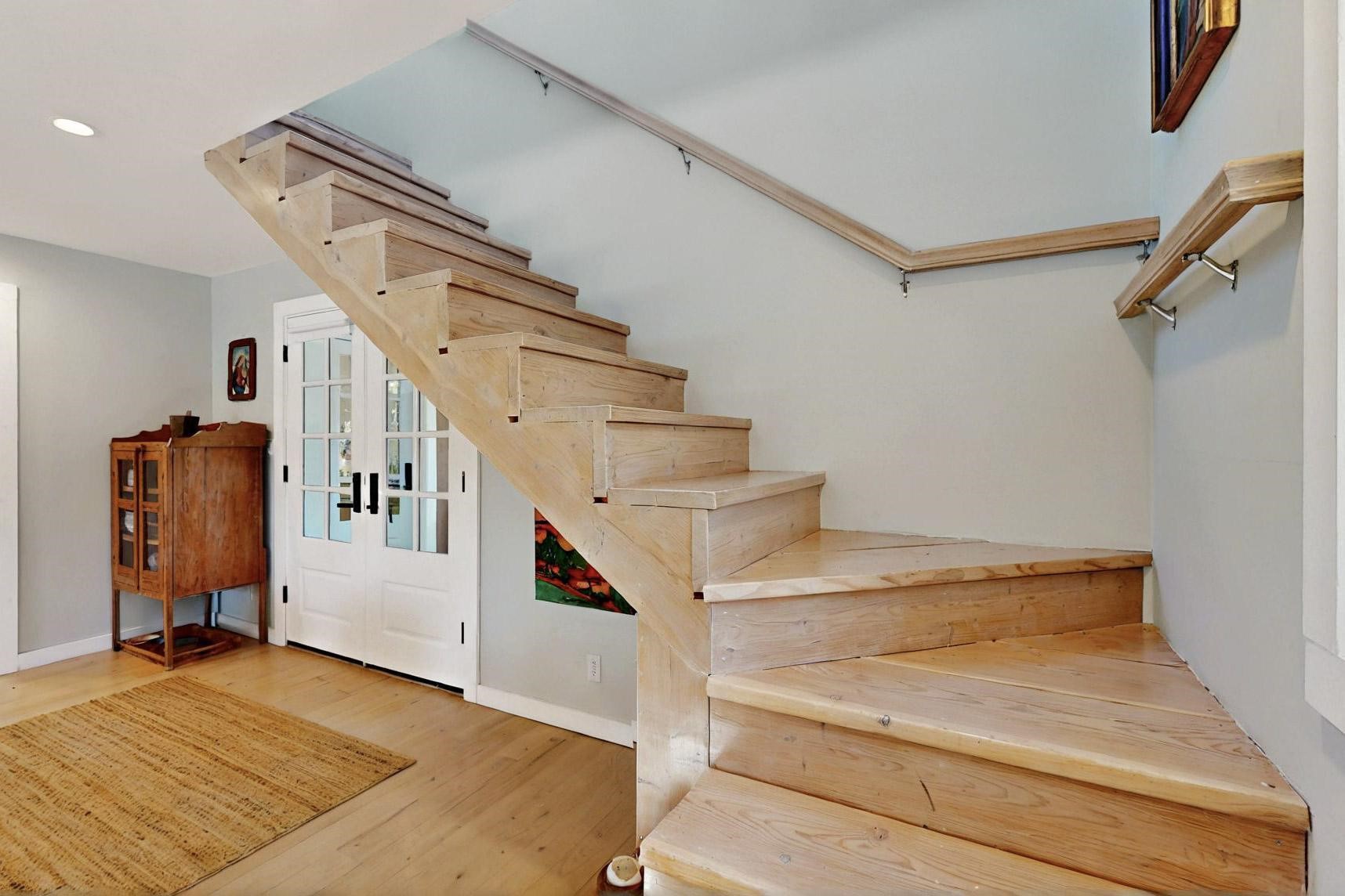 15 Toltec Road Santa Fe, NM 87505 - Photo 60 of 72 Stairs to guest house "primary' suite