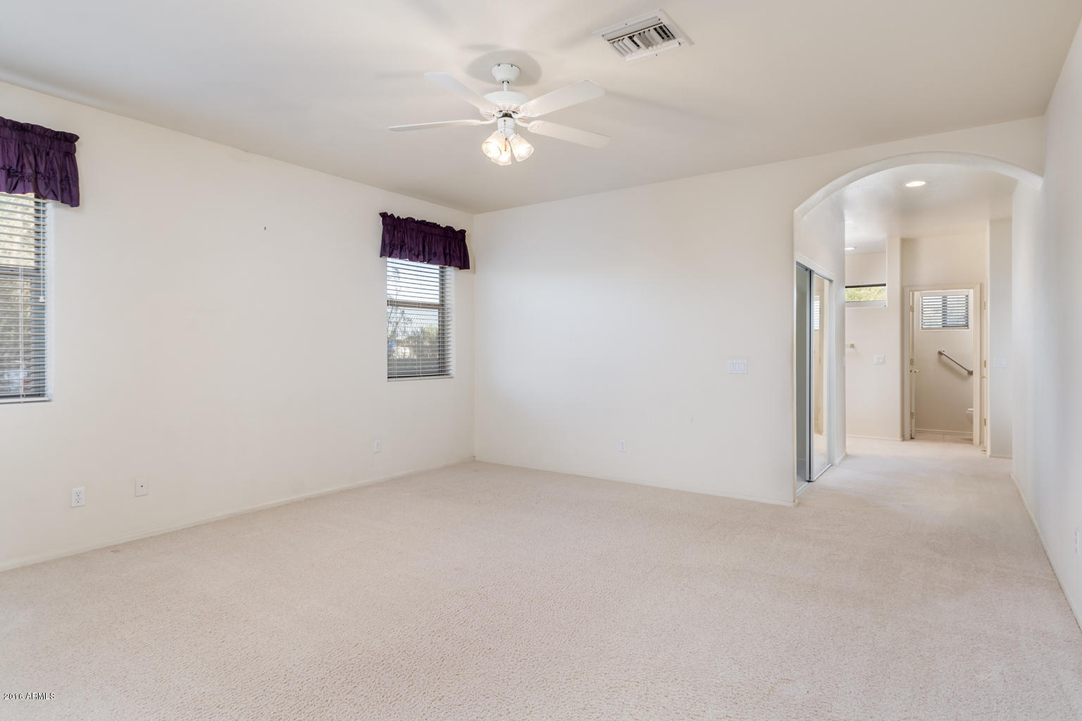 611 West Restin Road Phoenix, AZ 85086 - Photo 23 of 48 611 W Restin Rd - MLS-25