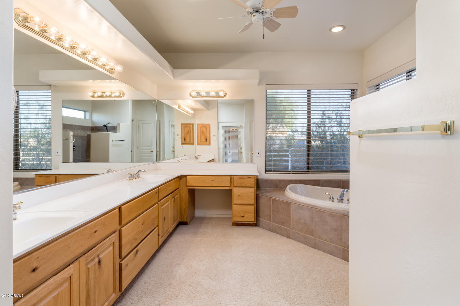 611 West Restin Road Phoenix, AZ 85086 - Photo 26 of 48 611 W Restin Rd - MLS-29
