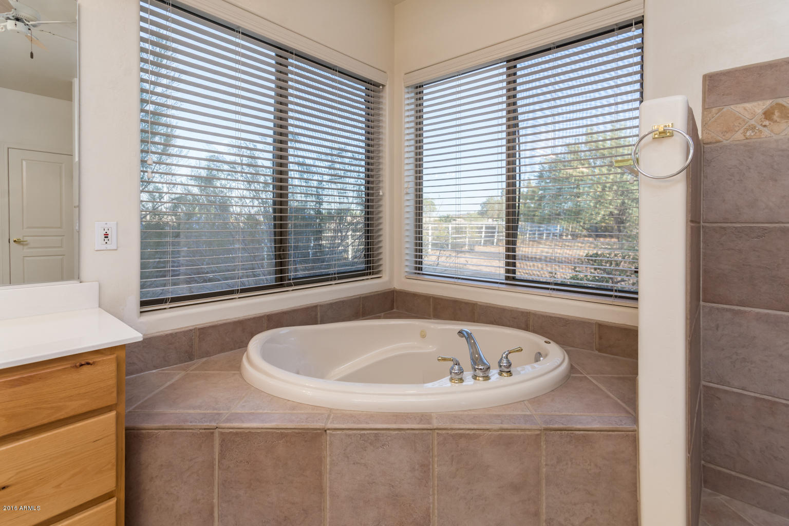 611 West Restin Road Phoenix, AZ 85086 - Photo 28 of 48 611 W Restin Rd - MLS-31