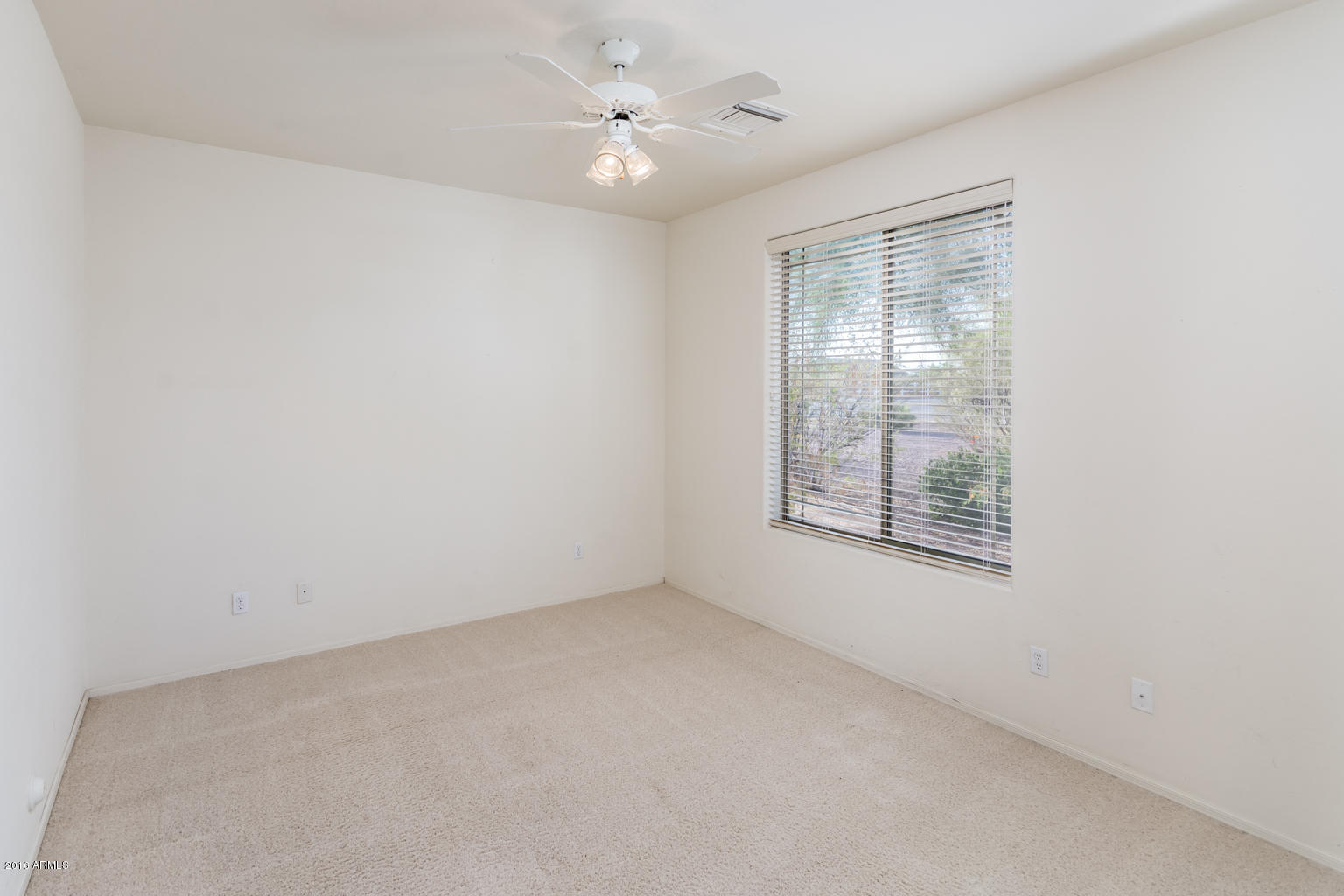 611 West Restin Road Phoenix, AZ 85086 - Photo 33 of 48 611 W Restin Rd - MLS-36
