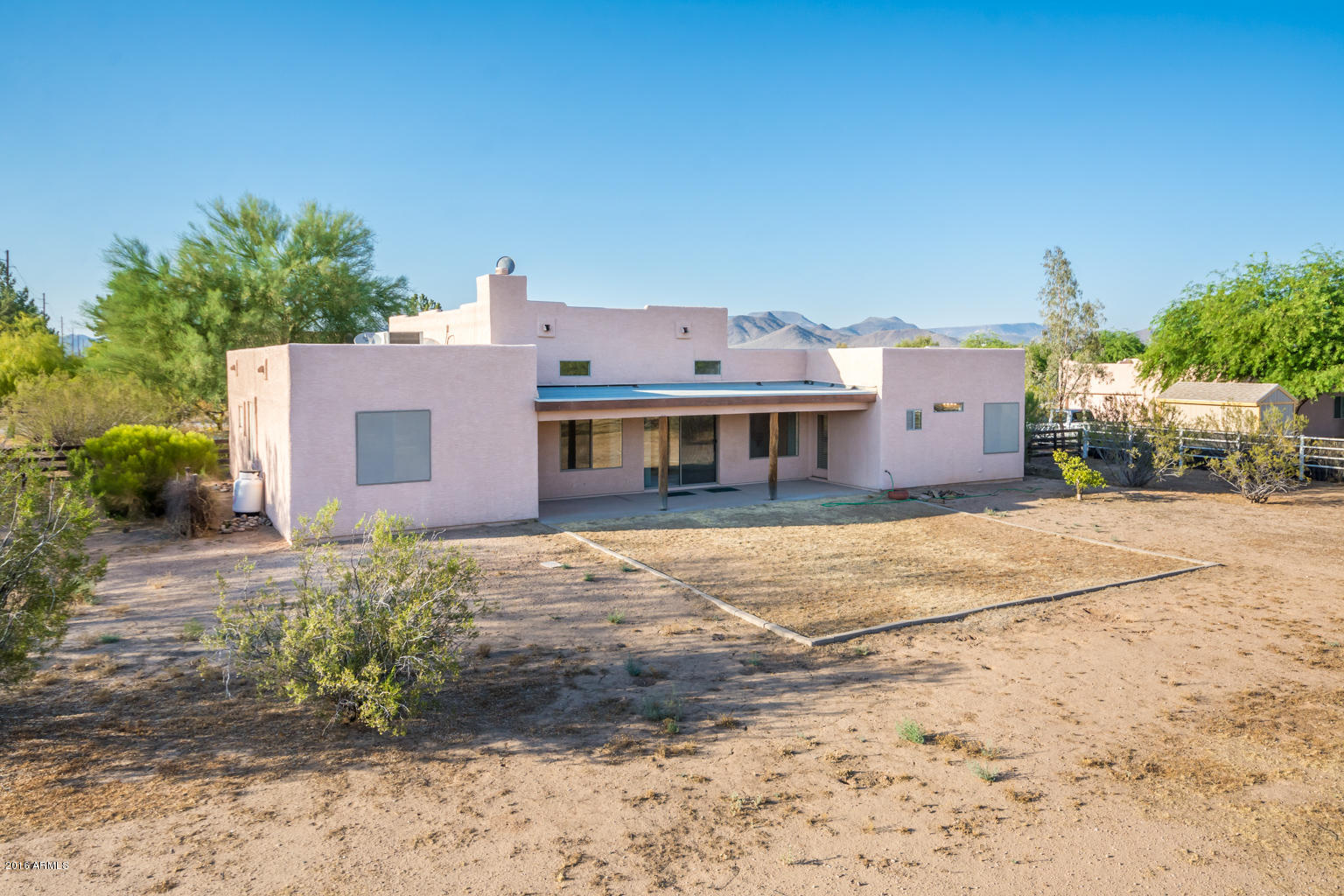 611 West Restin Road Phoenix, AZ 85086 - Photo 42 of 48 611 W Restin Rd - MLS-45