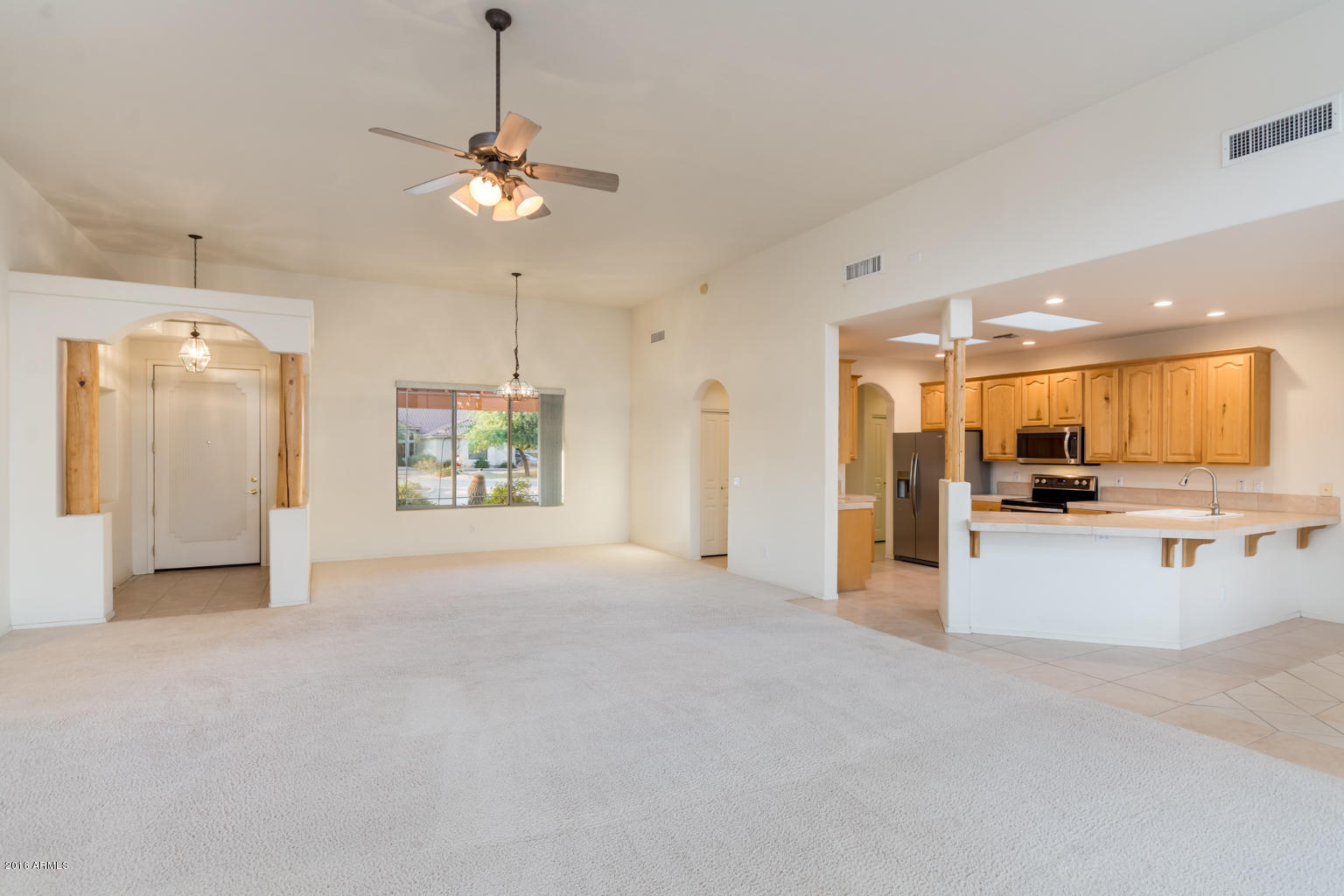 611 West Restin Road Phoenix, AZ 85086 - Photo 9 of 48 611 W Restin Rd - MLS-12
