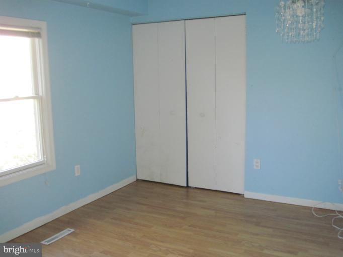 1806 Glenarm Road Edgewater, MD 21037 - Photo 7 of 17 Bedroom