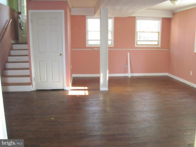 1806 Glenarm Road Edgewater, MD 21037 - Photo 9 of 17 Family Room