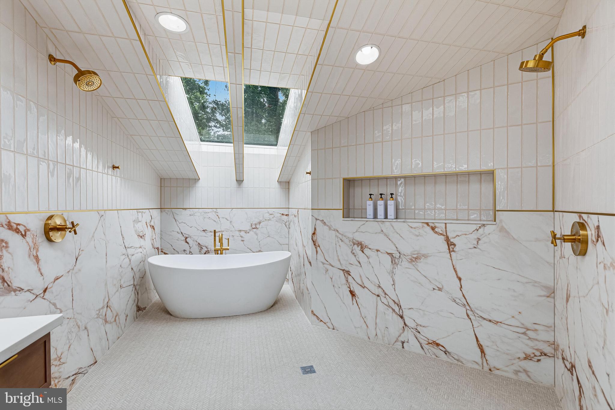 11582 Greenwich Point Road Reston, VA 20194 - Photo 36 of 63