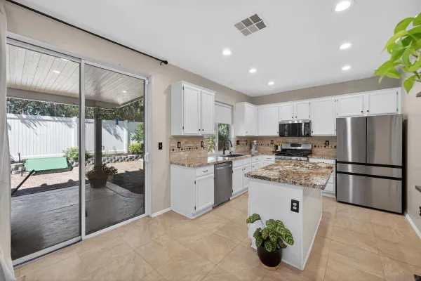 $679,900 | 43165 Sereno Drive, Temecula, CA 92592