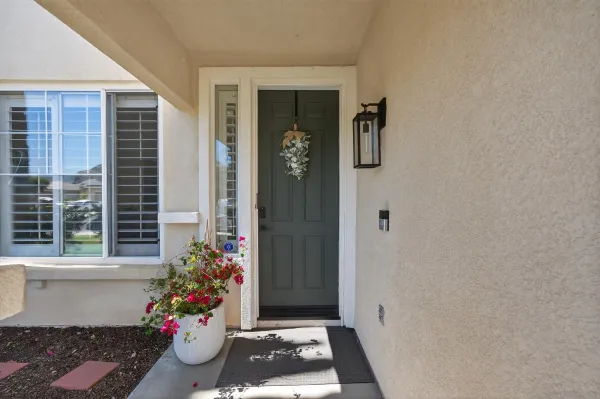 $679,900 | 43165 Sereno Drive, Temecula, CA 92592