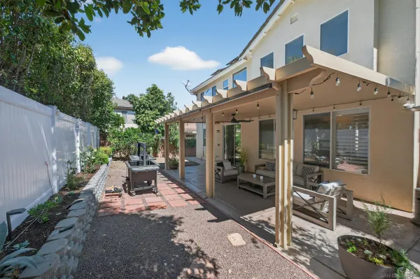 $679,900 | 43165 Sereno Drive, Temecula, CA 92592