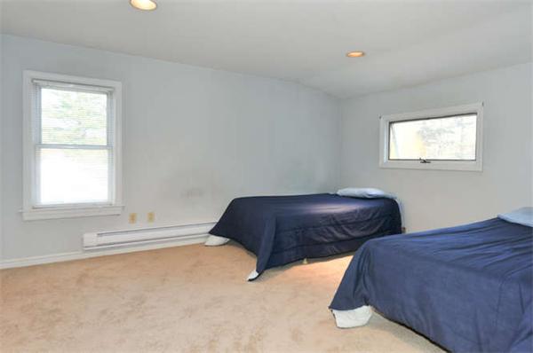 43 Felch Road Natick, MA 01760 - Photo 8 of 12