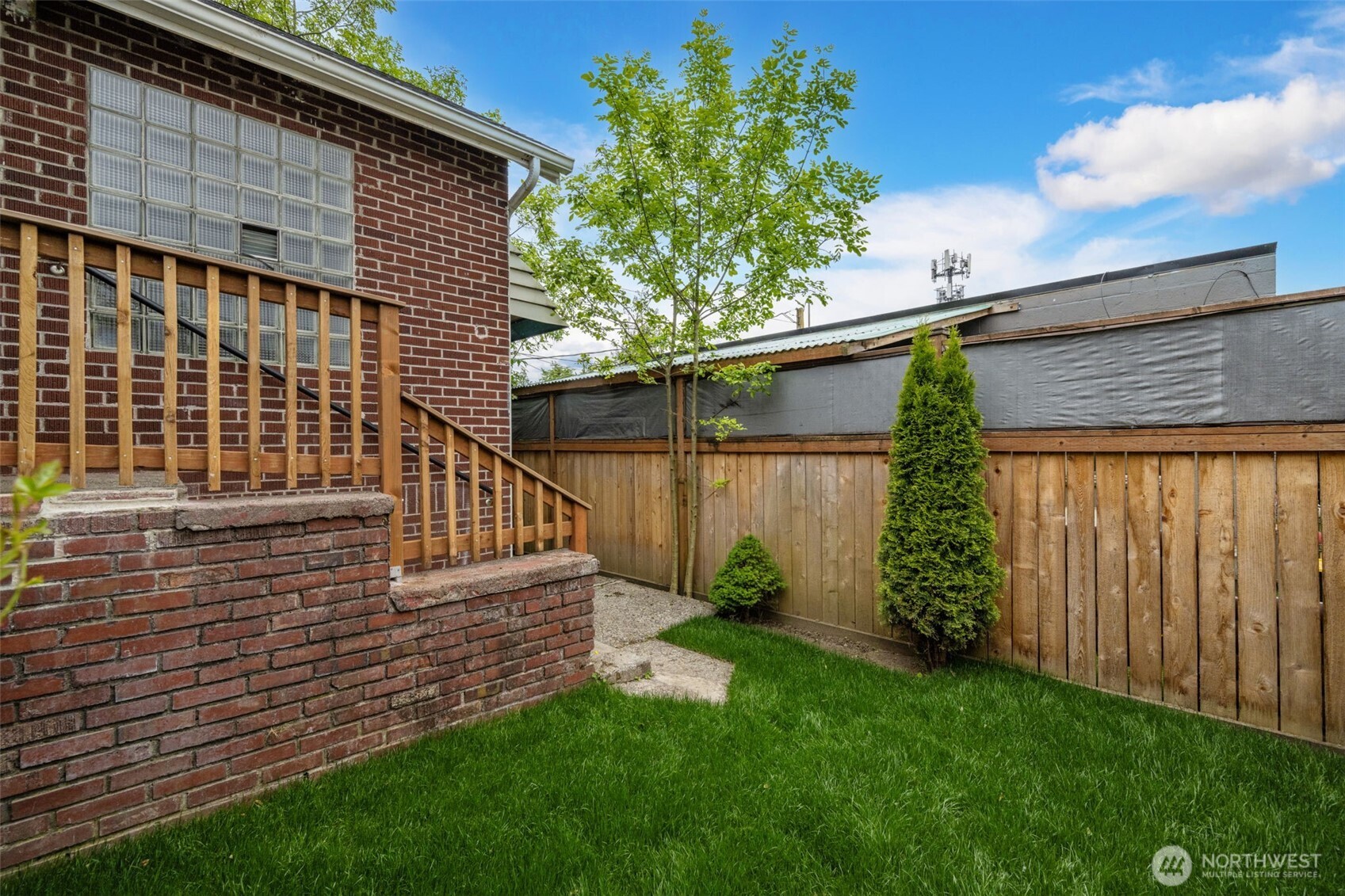 5612 Delridge Way Southwest Seattle, WA 98106 - Photo 2 of 29