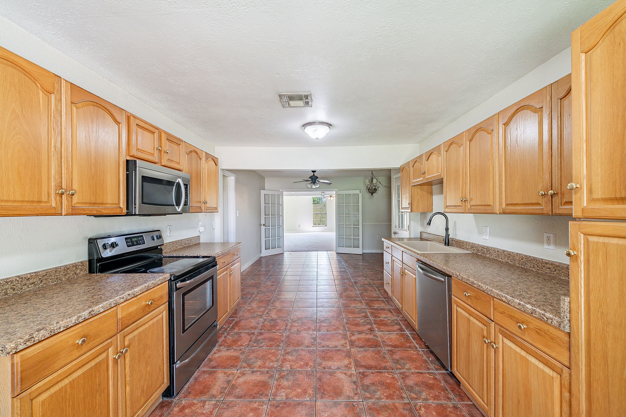 707 Terryhollow Street Channelview, TX 77530 - Photo 2 of 26