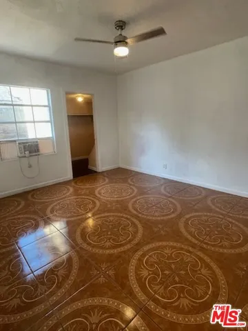 a view of empty room with window