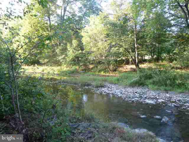 849 Creek Road Newport, PA 17074 - Photo 12 of 17 Gallery Image 12