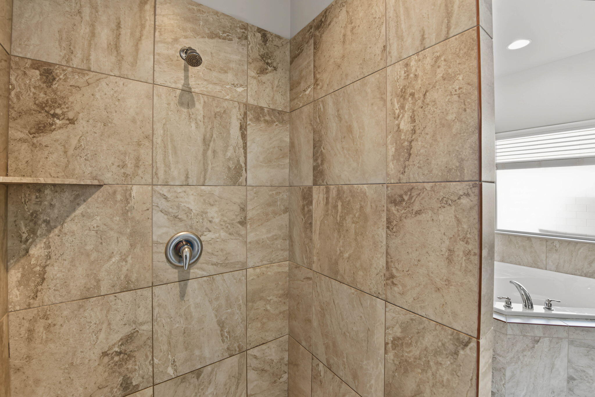 3263 East 3050 S Street St. George, UT 84790 - Photo 22 of 42 Primary Walk-in shower