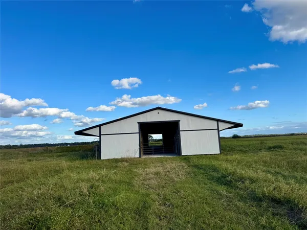 $2,195,000 | 14151 Center Street, Okeechobee, FL 34974