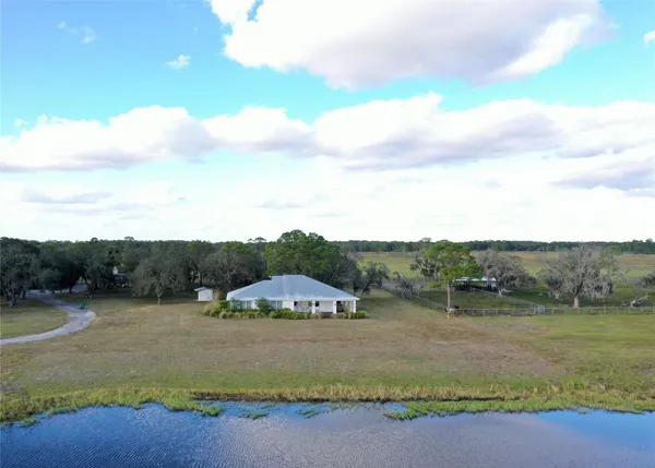 $2,195,000 | 14151 Center Street, Okeechobee, FL 34974