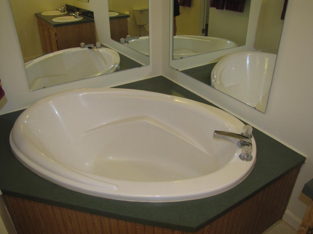 110 Old Post Road Moneta, VA 24121 - Photo 15 of 99 a bathroom with a sink