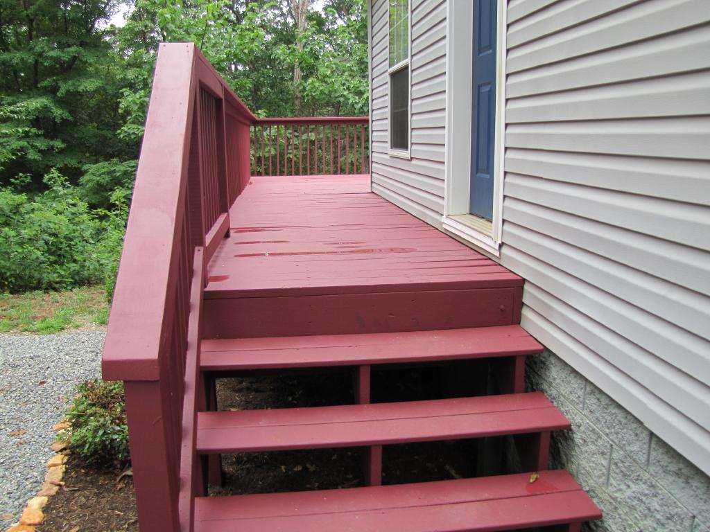 110 Old Post Road Moneta, VA 24121 - Photo 40 of 99 Deck- Left Side Entrance to Home