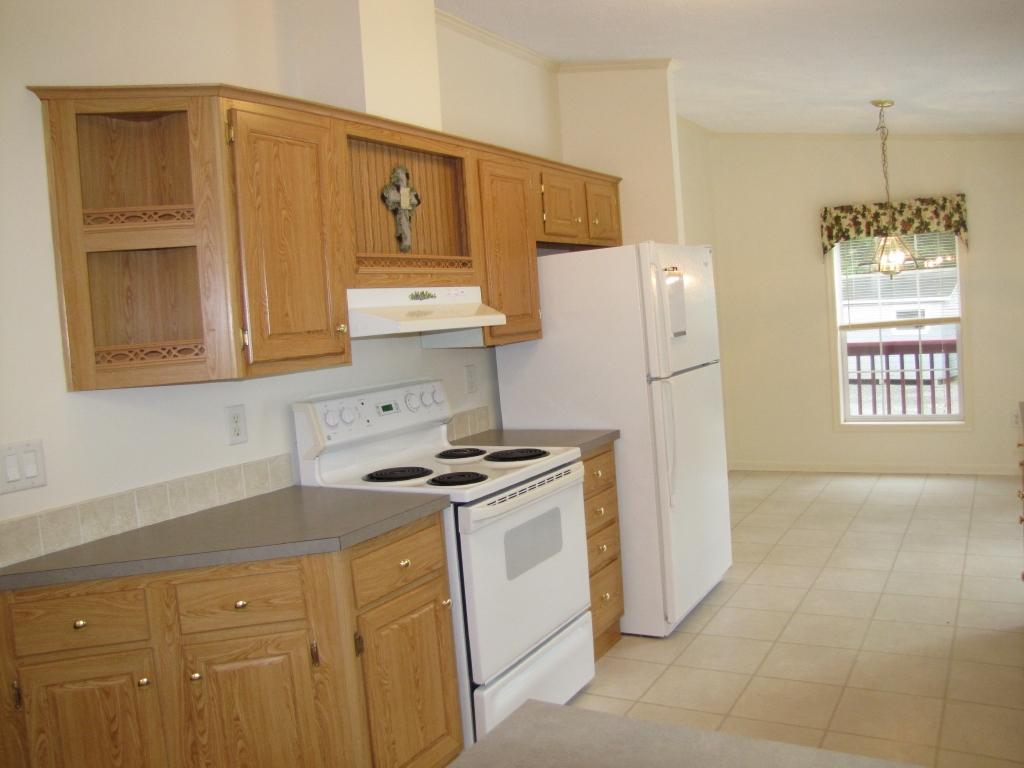 110 Old Post Road Moneta, VA 24121 - Photo 5 of 99 Kitchen- View 4